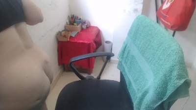 Yohis_Kiut25 live cam on Cam4