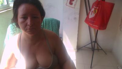 Yohis_Kiut25 live cam on Cam4