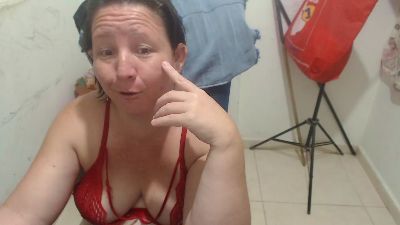 Yohis_Kiut25 live cam on Cam4