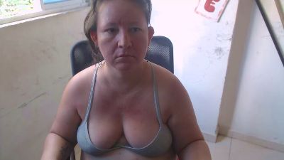 Yohis_Kiut25 live cam on Cam4