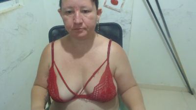 Yohis_Kiut25 live cam on Cam4