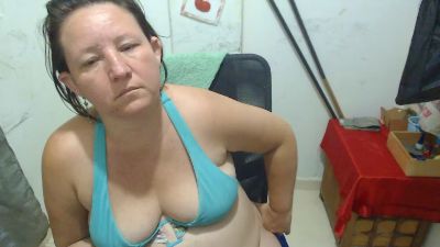 Yohis_Kiut25 live cam on Cam4