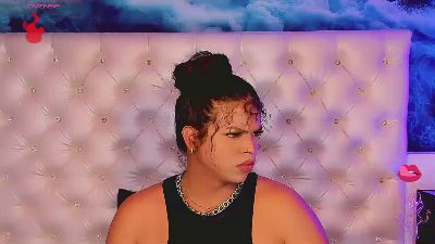 Yoiku_Smith live cam on Cam4