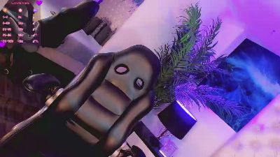 Yoiku_Smith live cam on Cam4