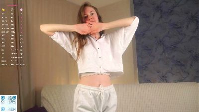 YolandaLiegler live cam on Cam4