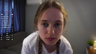 YolandaLiegler live cam on Cam4