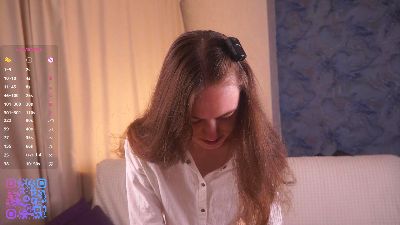 YolandaLiegler live cam on Cam4