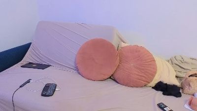 Yoli_Morena live cam on Cam4