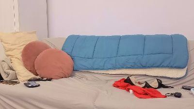 Yoli_Morena live cam on Cam4