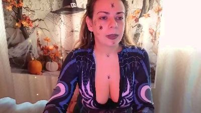 Yoli_Morena live cam on Cam4