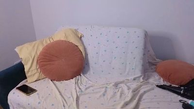 Yoli_Morena live cam on Cam4