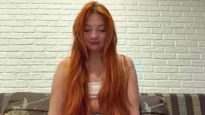 YolondaKais live cam on Cam4