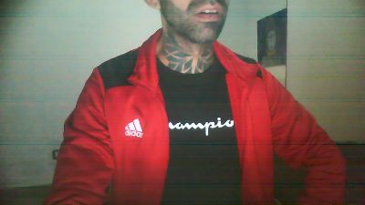 Yonathancalja live cam on Cam4