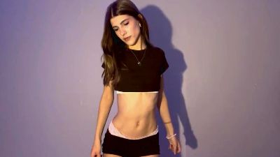 YongKnill live cam on Cam4