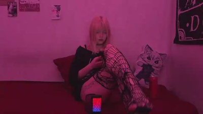 Yorumika live cam on Cam4