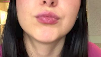 YoshikoNumkena live cam on Cam4