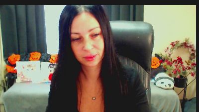 You_Wanna_Me_ live cam on Cam4