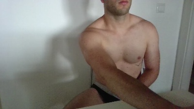 YoungFraser live cam on Cam4