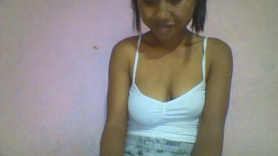 YoungNathie67 live cam on Cam4
