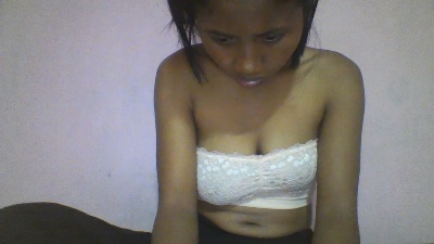 YoungNathie67 live cam on Cam4