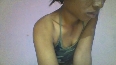 YoungNathie67 live cam on Cam4