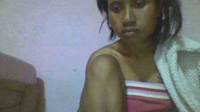 YoungNathie67 live cam on Cam4