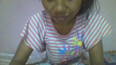YoungNathie67 live cam on Cam4