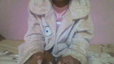YoungNathie67 live cam on Cam4