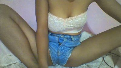 YoungNathie67 live cam on Cam4