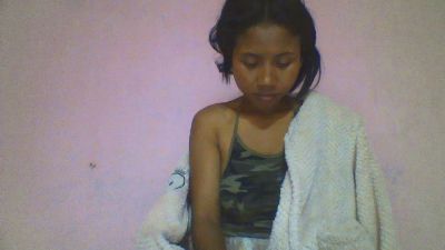 YoungNathie67 live cam on Cam4