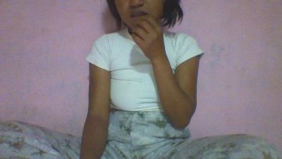 YoungNathie67 live cam on Cam4