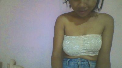 YoungNathie67 live cam on Cam4