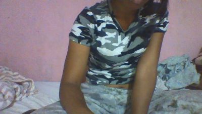 YoungNathie67 live cam on Cam4