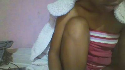 YoungNathie67 live cam on Cam4
