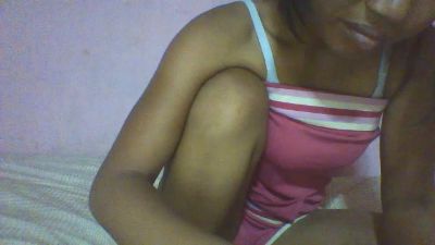 YoungNathie67 live cam on Cam4
