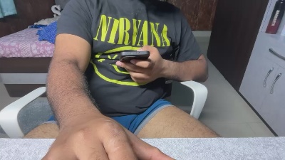 Youngdick18 live cam on Cam4