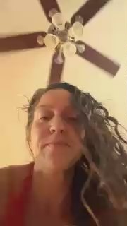 YourCamBaddie live cam on Cam4