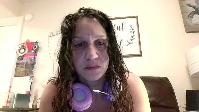 YourCamBaddie live cam on Cam4