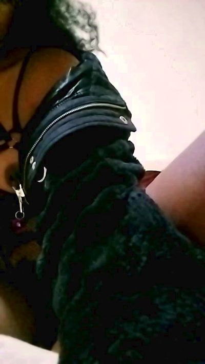 YourCrushE live cam on Cam4