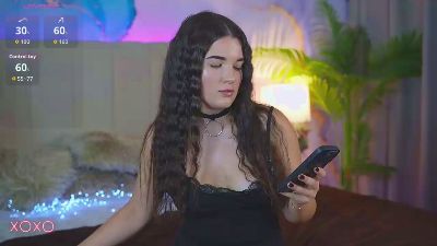 YourLolaBunny live cam on Cam4