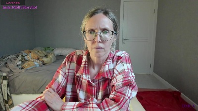 YourMolly live cam on Cam4