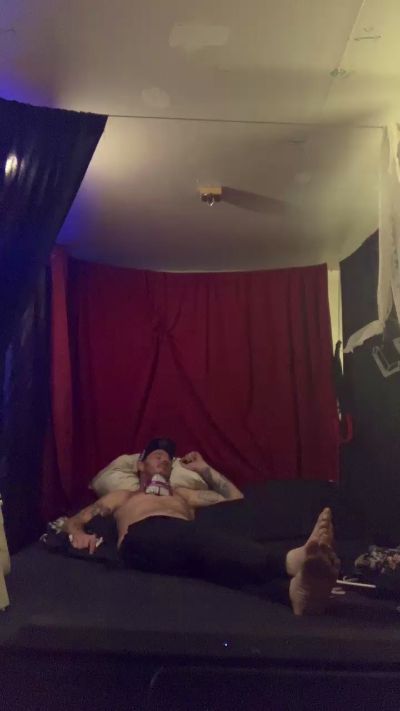 YourNewFetish live cam on Cam4