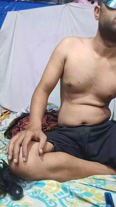 YourSanam live cam on Cam4