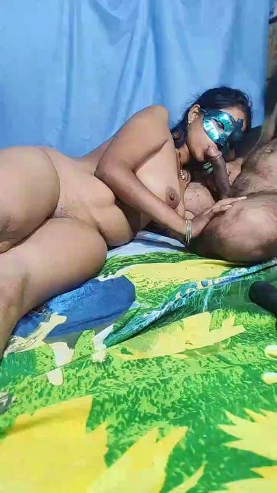 YourSanam live cam on Cam4