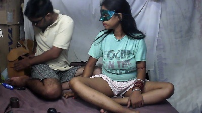 YourSanam live cam on Cam4