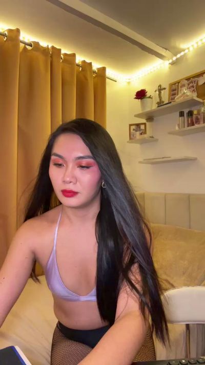 YourSweetEscape live cam on Cam4