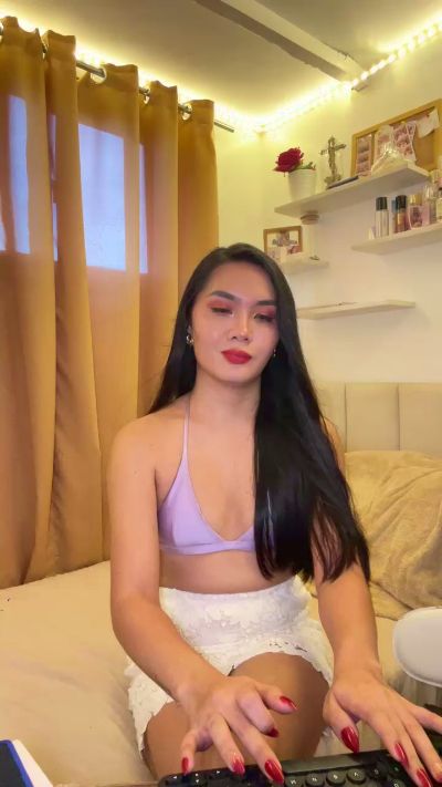 YourSweetEscape live cam on Cam4