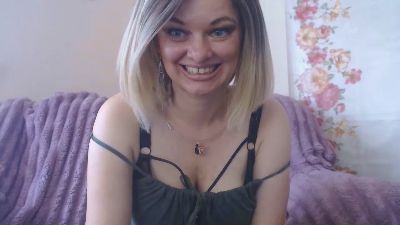YourSweetJam live cam on Cam4