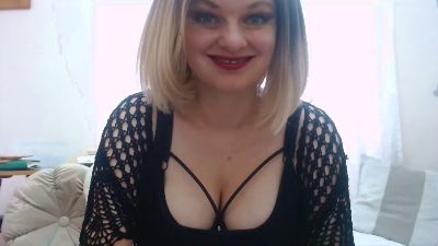 YourSweetJam live cam on Cam4