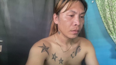 YourTopweng live cam on Cam4